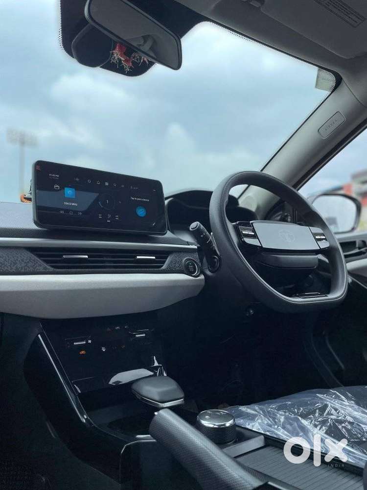 Tata Nexon Creative Plus 1.2 Revotron Petrol 7dca, 2025, Petrol