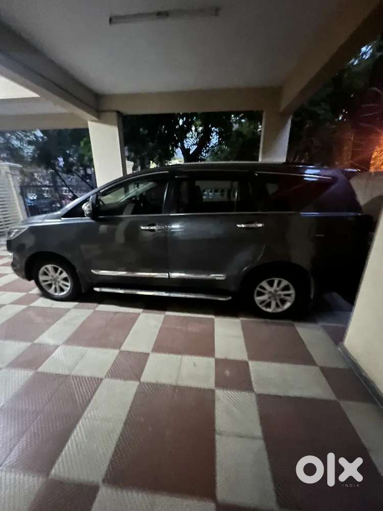 Toyota Innova Crysta 2018 Diesel Manual