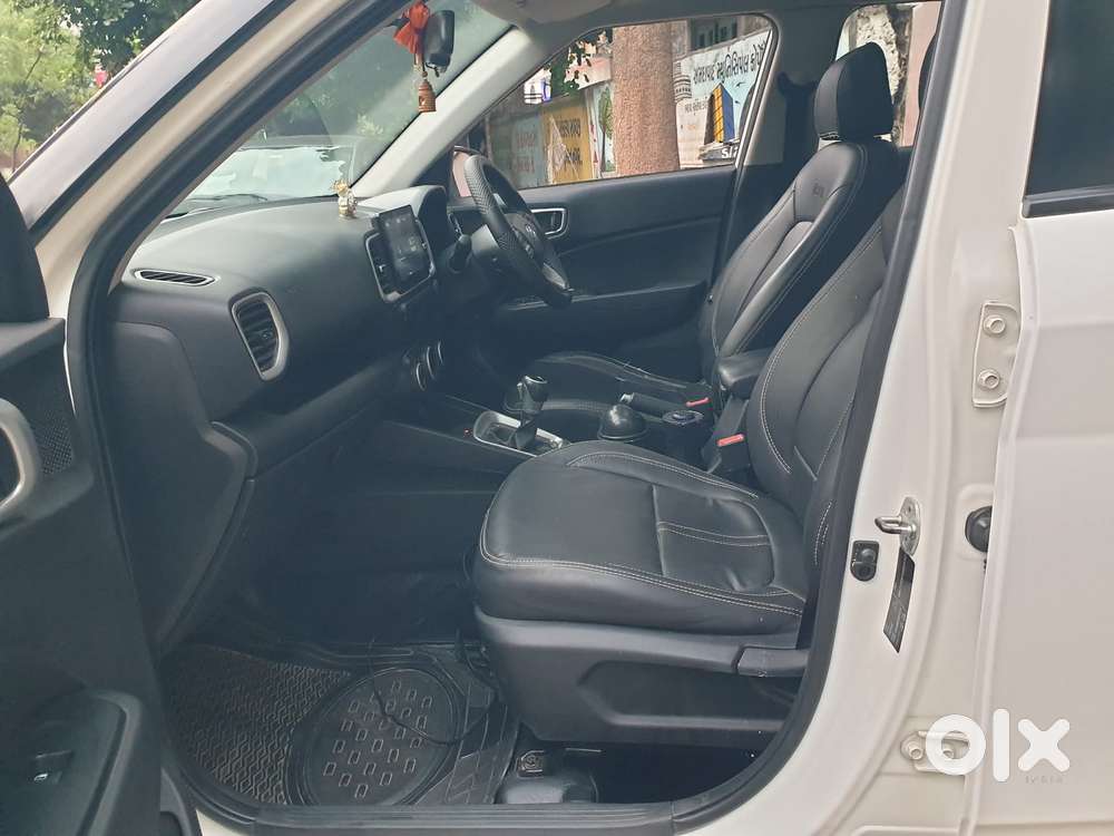 Hyundai Venue Sx Plus Turbo Dct, 2020, Petrol