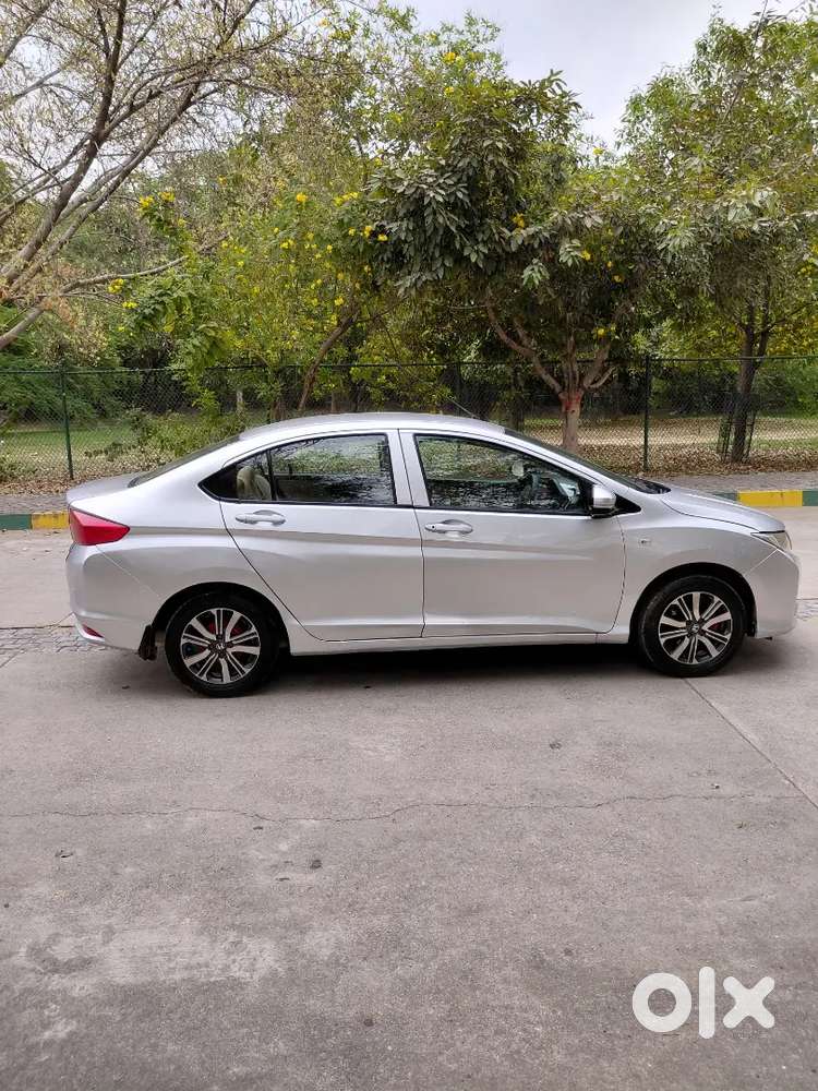 Honda City Ivtec Petrol+cng 2014 Model 1st Owner