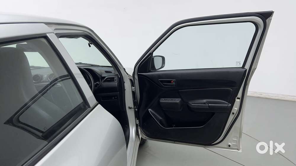 Maruti Suzuki Swift 1.3 Lxi, 2018, Petrol