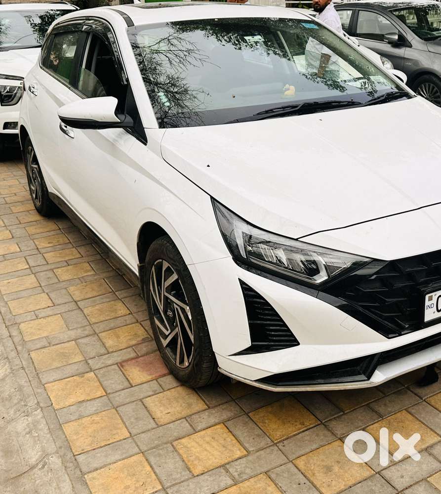 Hyundai Elite I20 Asta (o) 1.2 Mt, 2025, Petrol