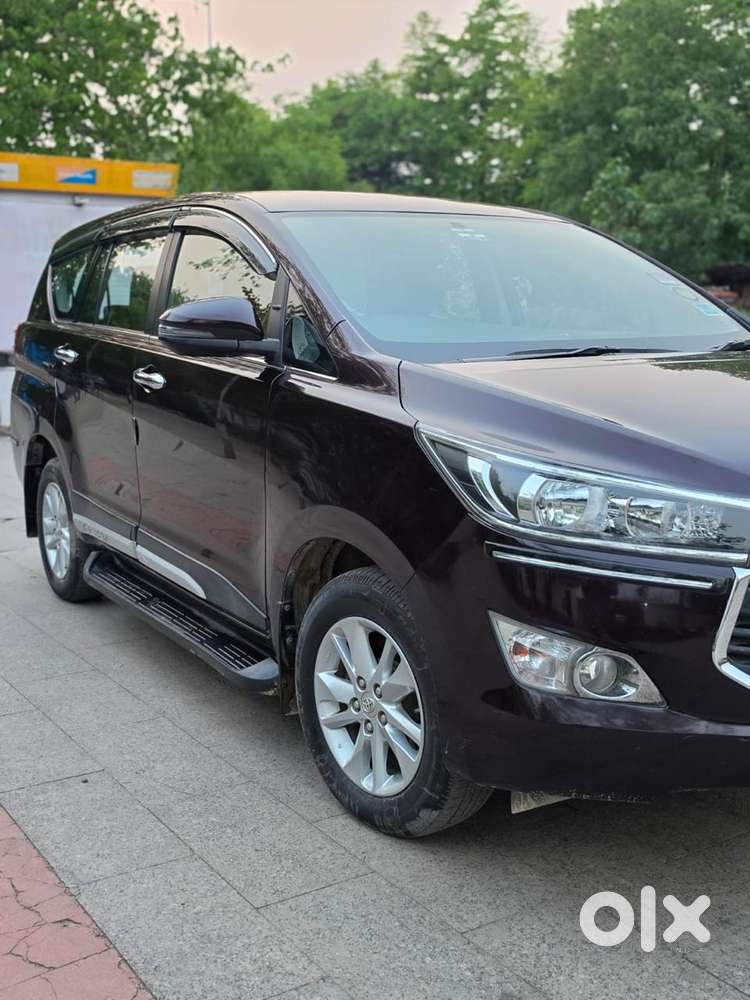 Toyota Innova Crysta 2.7 Gx Mt, 2020, Diesel