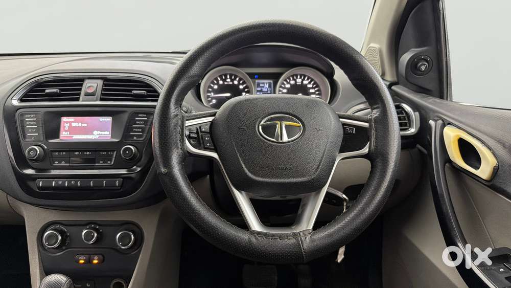 Tata Tiago 1.2 Revotron Xza, 2017, Petrol