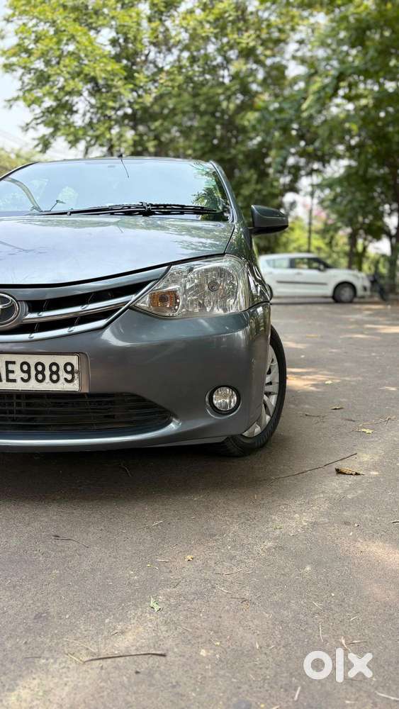 Toyota Etios G Exclusive, 2013, Petrol