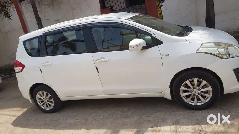 Maruti Suzuki Ertiga 2015 Diesel 2nd Owner