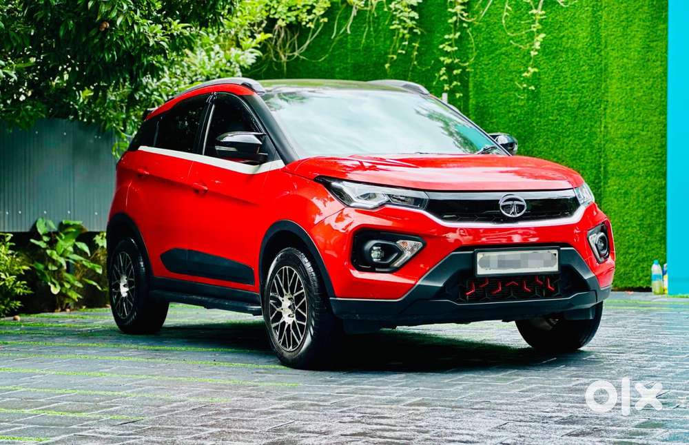 Tata Nexon 1.5 Revotorq Xm (s), 2022, Petrol