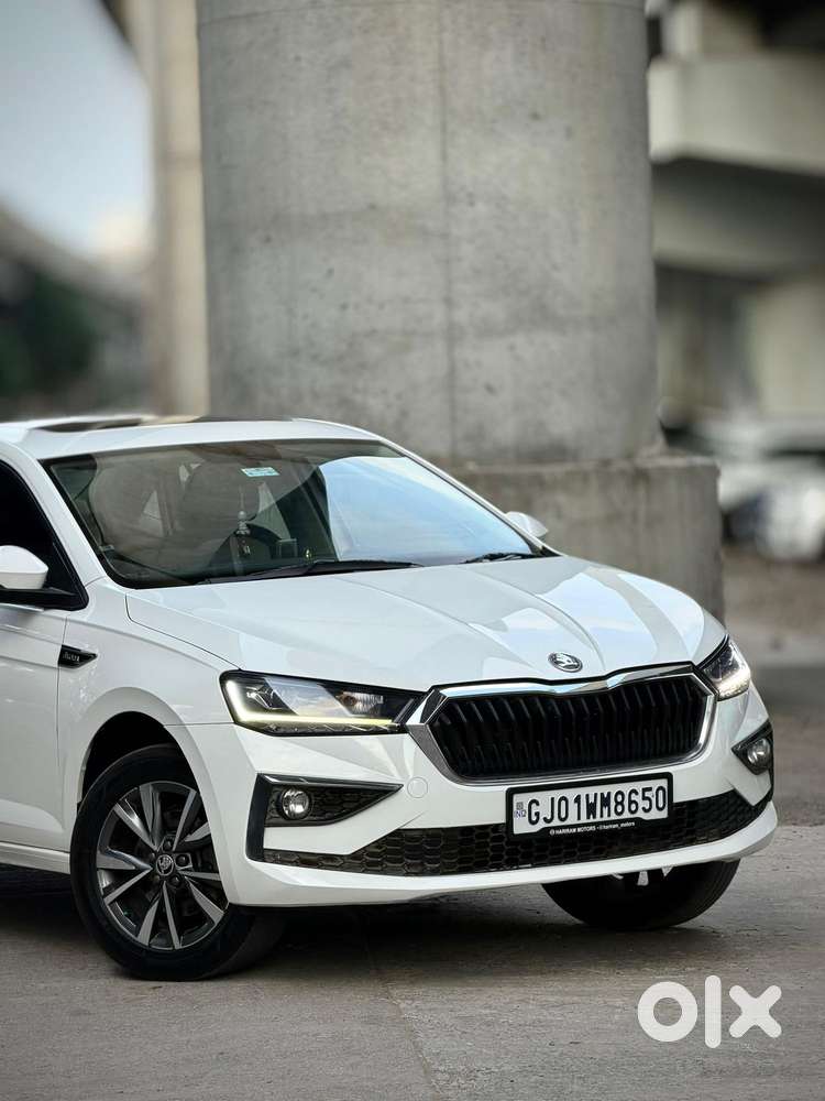 Skoda Slavia 1.0 Tsi Style, 2023, Petrol
