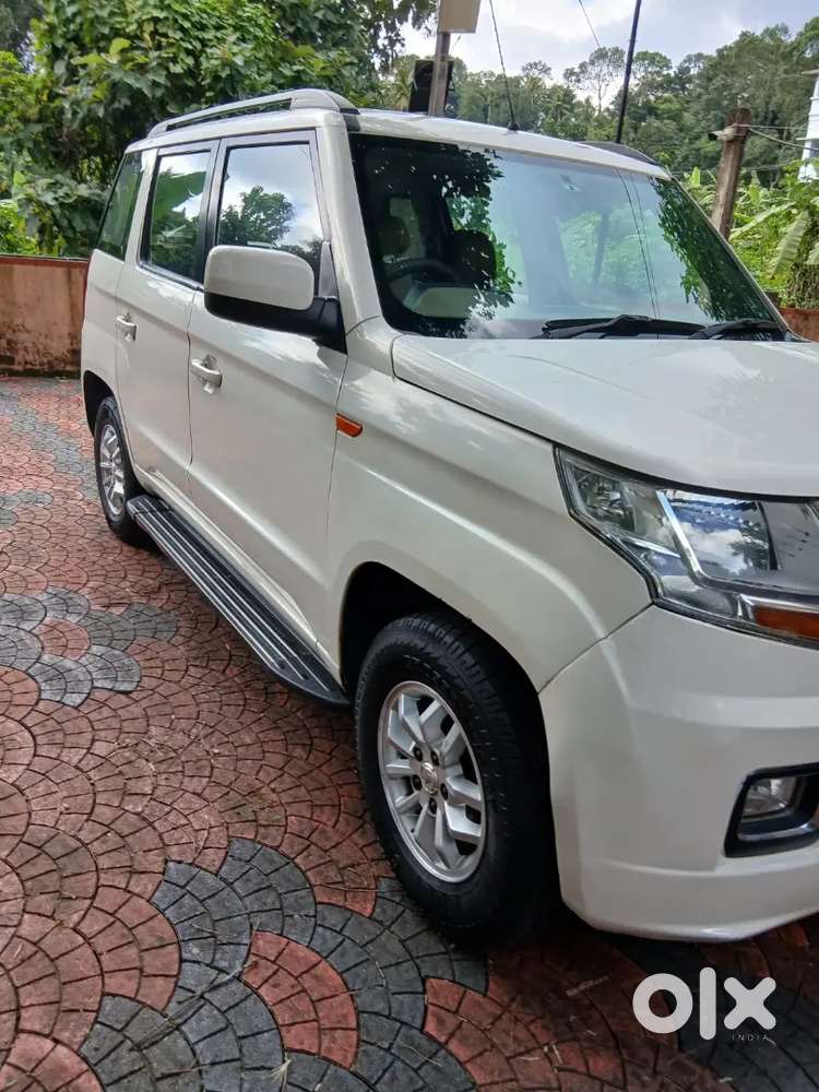Mahindra Tuv Automatic 300 Diesel 2017