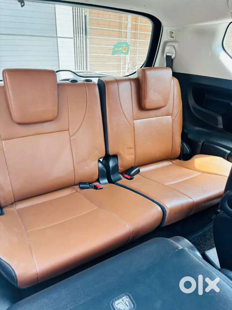 Toyota Innova Crysta 2019 Zx At Pearl White, 85,000 Km W.s.r