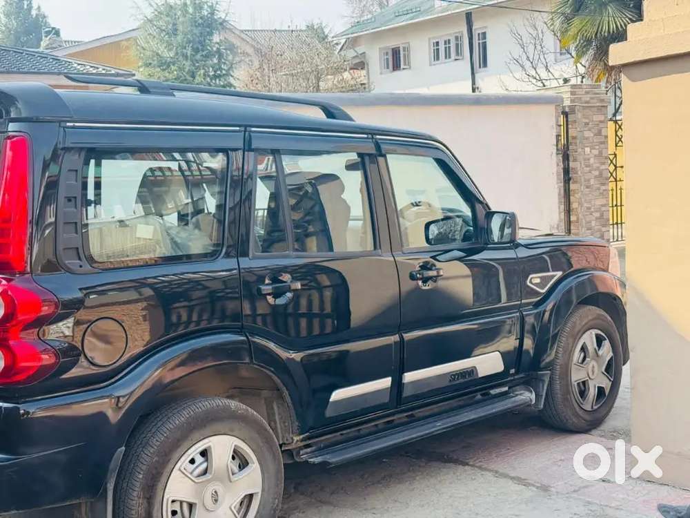 Mahindra Scorpio Classic 2025