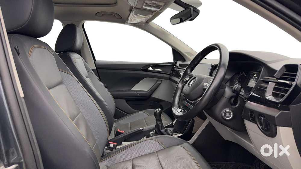 Skoda Kushaq 1.0 Tsi Style, 2022, Petrol