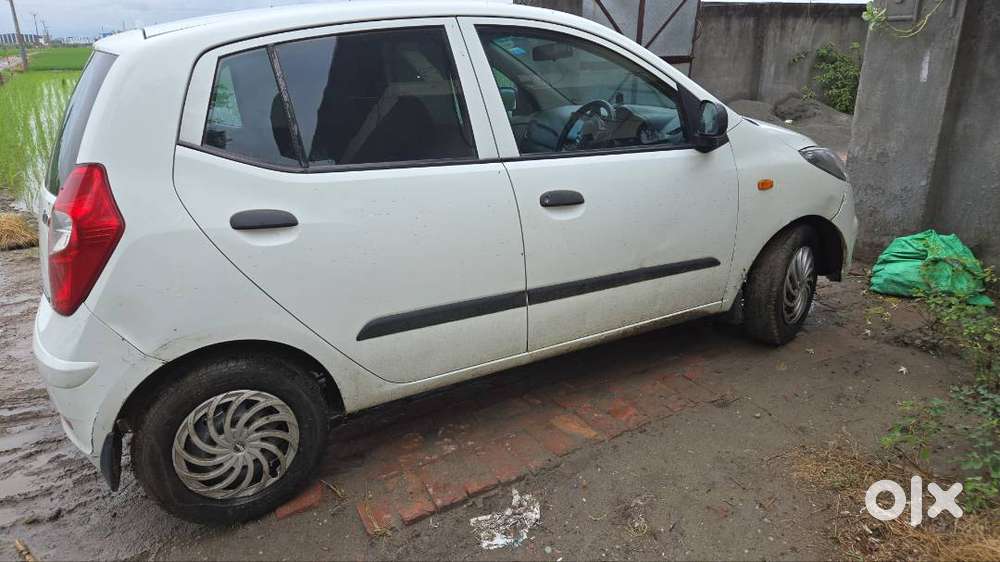 I10 2011 Neat And Clean No Accident No Any Piece Paint