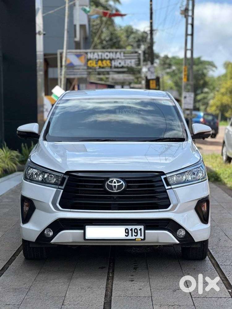 Toyota Innova Crysta 2.4 Gx Limited Edition At 7 Str, 2021, Diesel