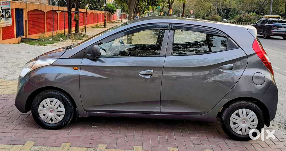 Hyundai Eon Era +, 2017, Petrol