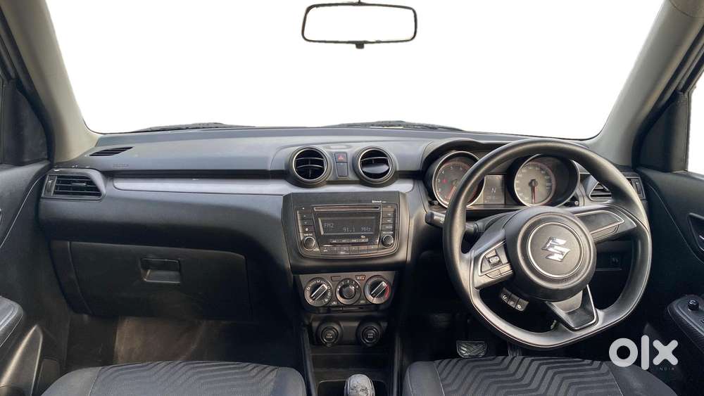 Maruti Suzuki Swift Amt Vxi, 2020, Petrol