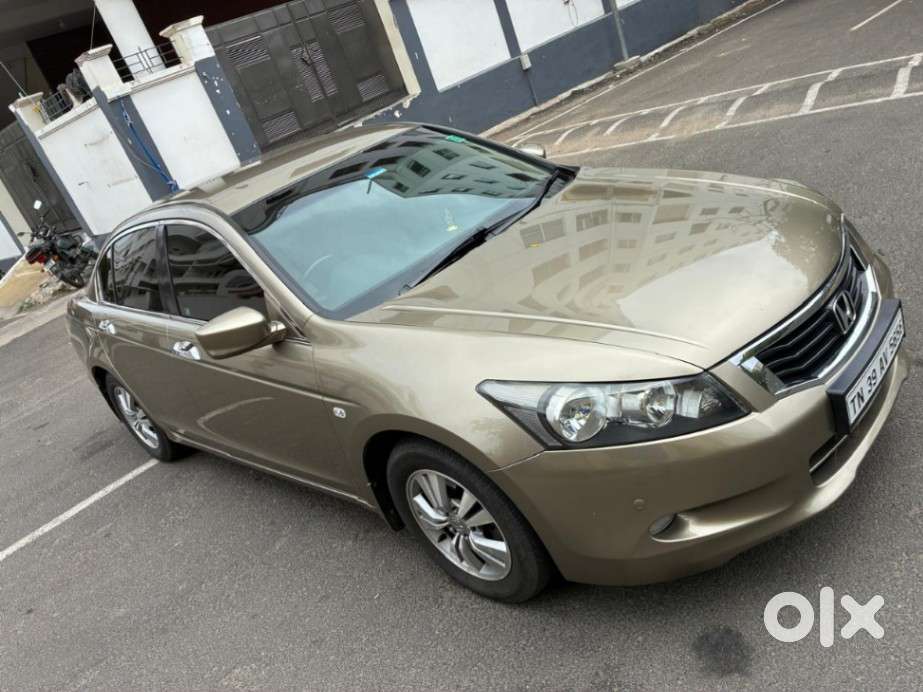 Honda Accord 2.4 Manual, 2009, Petrol