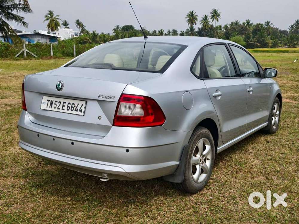 Skoda Rapid 1.6 Mpi Ambition, 2013, Diesel