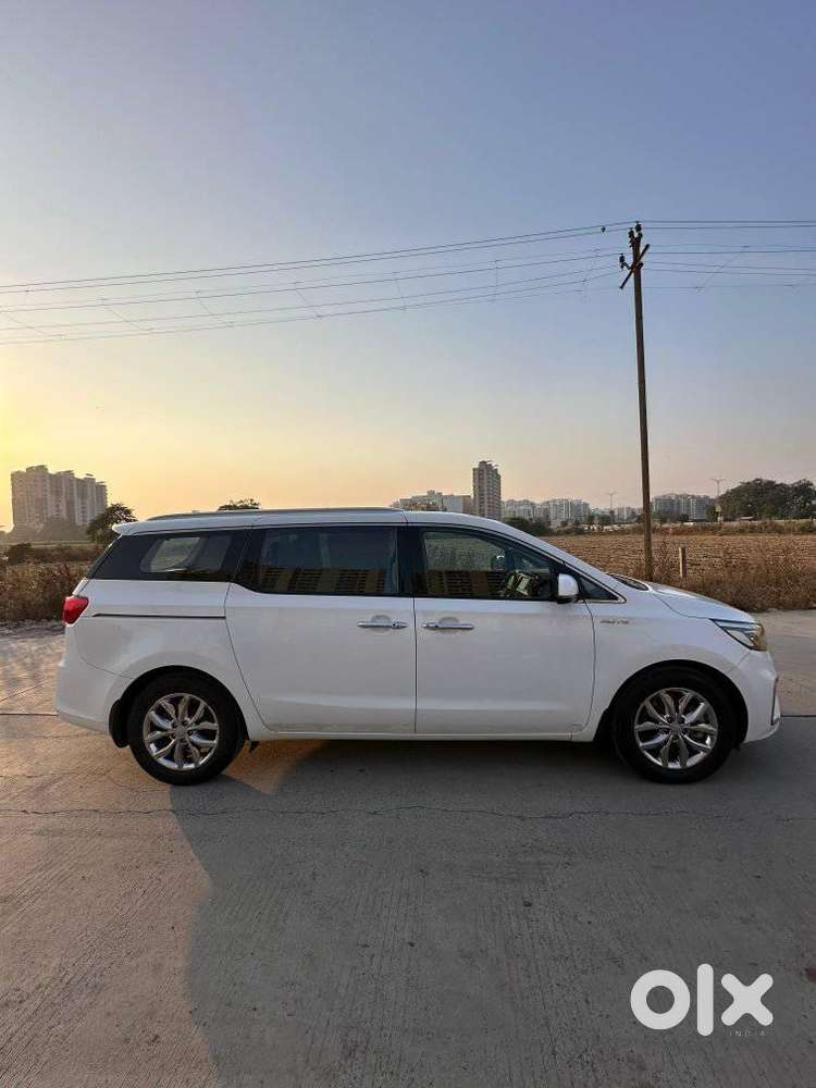 Kia Carnival Limousine, 2021, Diesel