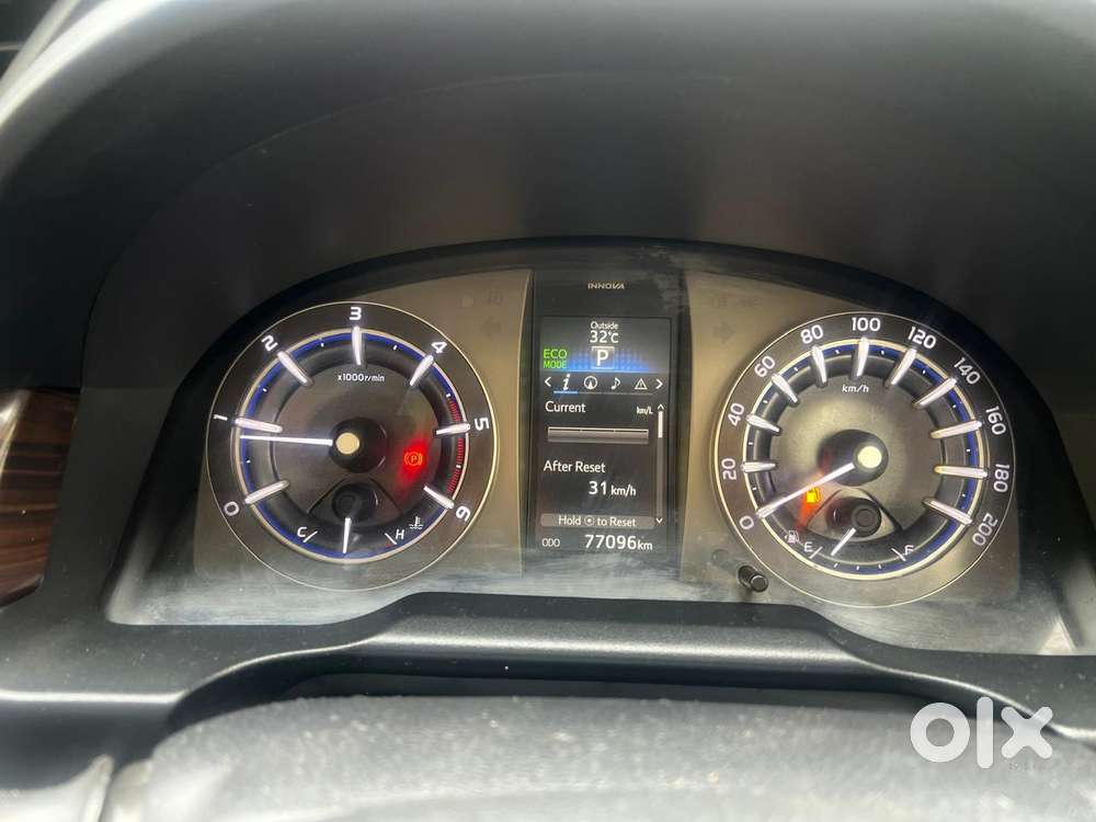 Toyota Innova Crysta 2.8 Z, 2017, Diesel