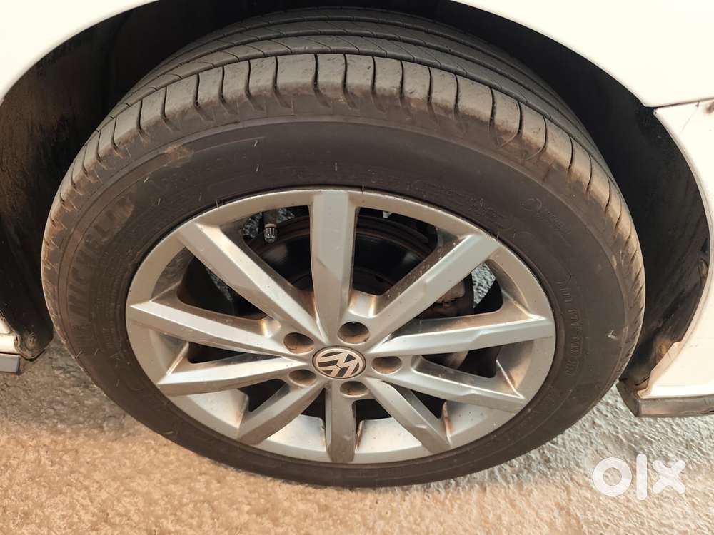 Volkswagen Vento 1.0 Highline Plus At, 2021, Petrol