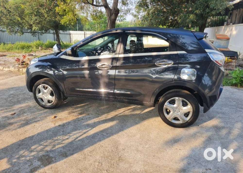 Tata Nexon 1.2 Revotron Xm, 2018, Diesel