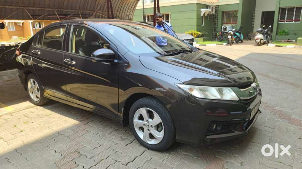 Dec 2014 Honda City V I-vtec  Single Owner  Excellent Condition