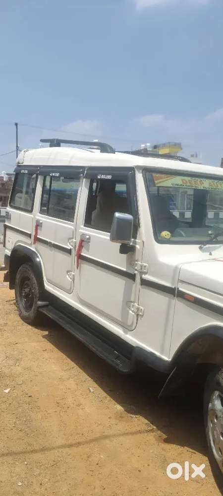 Mahindra Bolero Neo 2015
