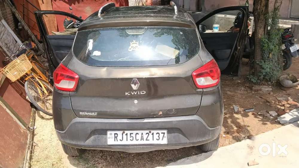 2nd Renault Kwid 2016 Manual Petrol Rxl
