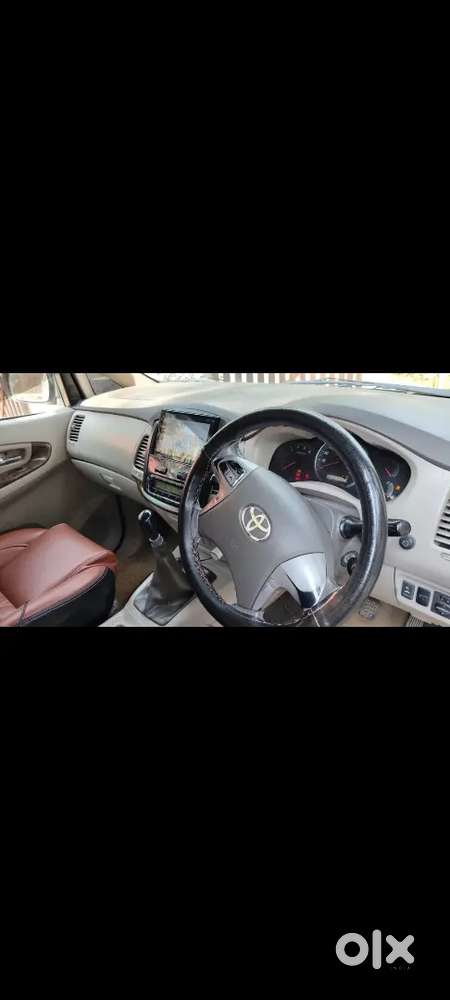 Toyota Innova Diesel 2012