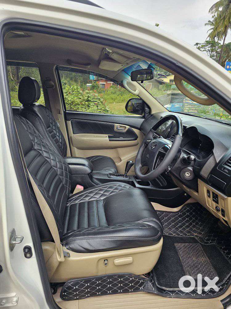 Toyota Fortuner 3.0 4x2 Automatic, 2014, Diesel