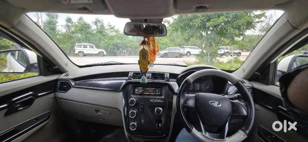 Mahindra Kuv 100 2016 Model