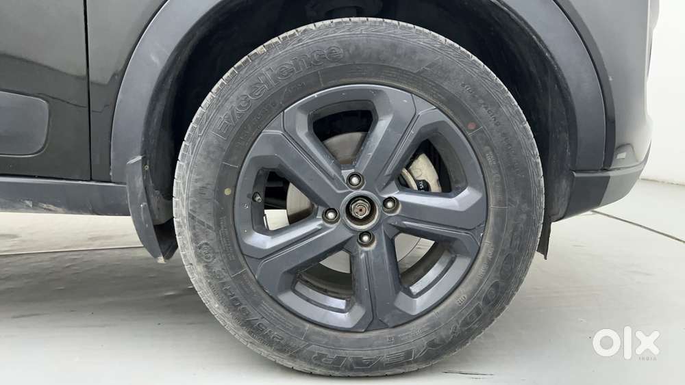 Tata Nexon 1.5 Revotorq Xza Plus (l) Dark Edition, 2022, Diesel