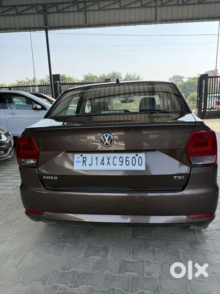 Volkswagen Ameo 1.5 Tdi Highline Plus At, 2016, Diesel