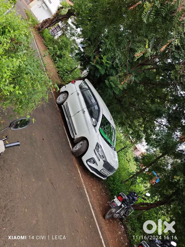 Maruti Ertiga 2021 Cng & Petrol 39000 Km Driven With Extended Warranty