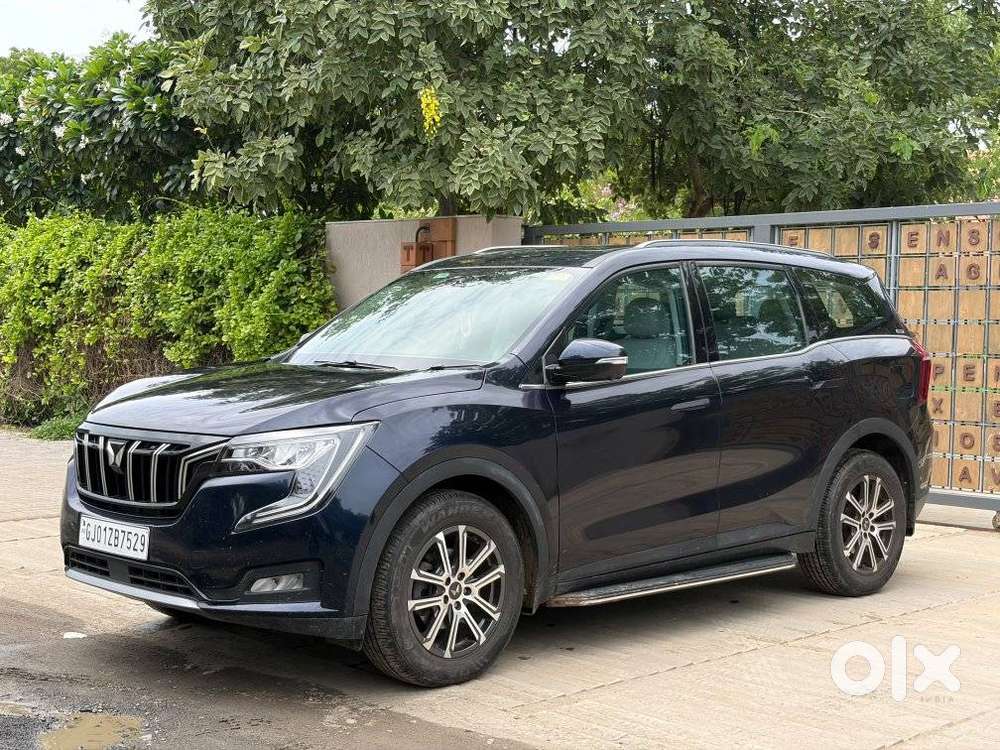 Mahindra Xuv700 2.0 Ax 7 Petrol At Luxury Pack Str, 2026, Petrol