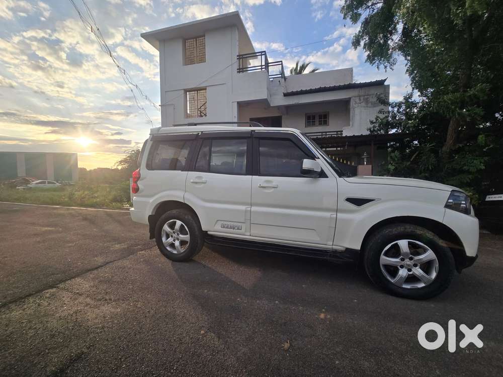 Mahindra Scorpio S11, 2018, Diesel