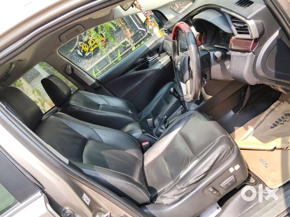 Toyota Innova Crysta 2.4 Z 7 Str, 2017, Diesel