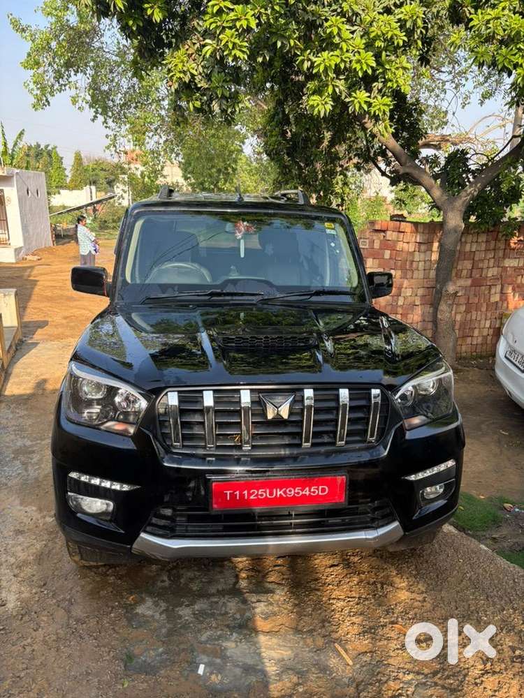 Mahindra Scorpio Classic 2026 Diesel Well Maintained