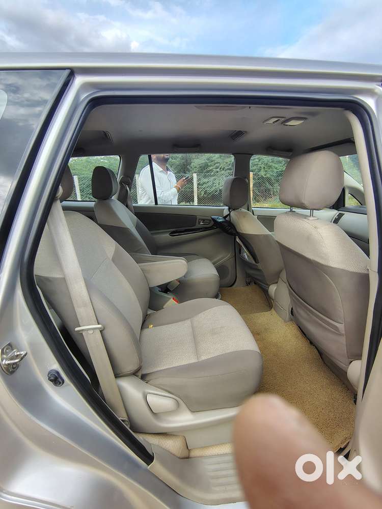 Toyota Innova 2.5 V 7 Str, 2012, Diesel