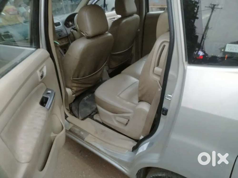 Maruti Suzuki Ertiga Vdi 2012