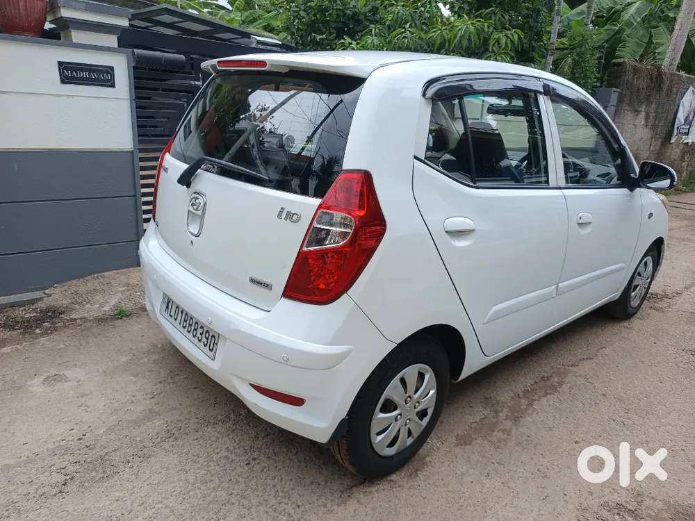 Hyundai I10 2011 Petrol 52000 Km Driven