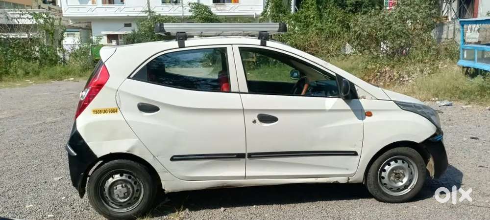 Hyundai Eon 0.8 Magna 2016 Petrol