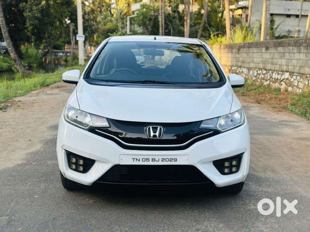 Honda Jazz V Automatic, 2016, Petrol