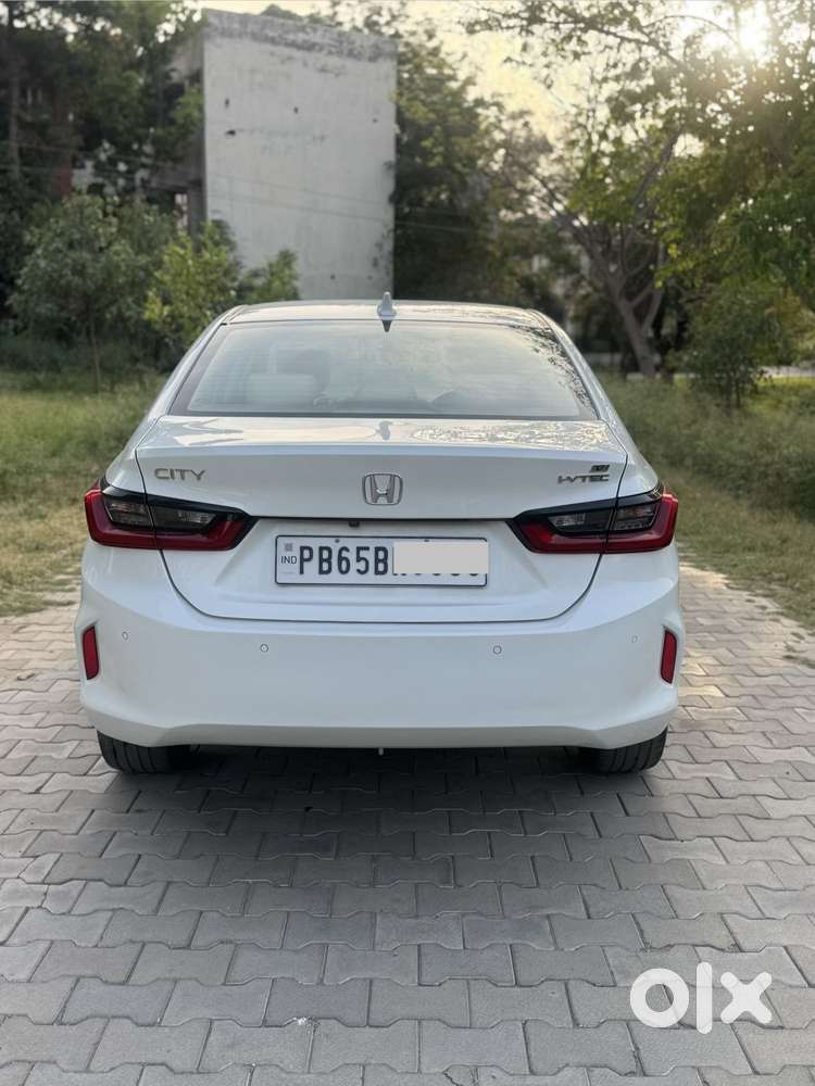 Honda City V Mt Exclusive, 2022, Petrol