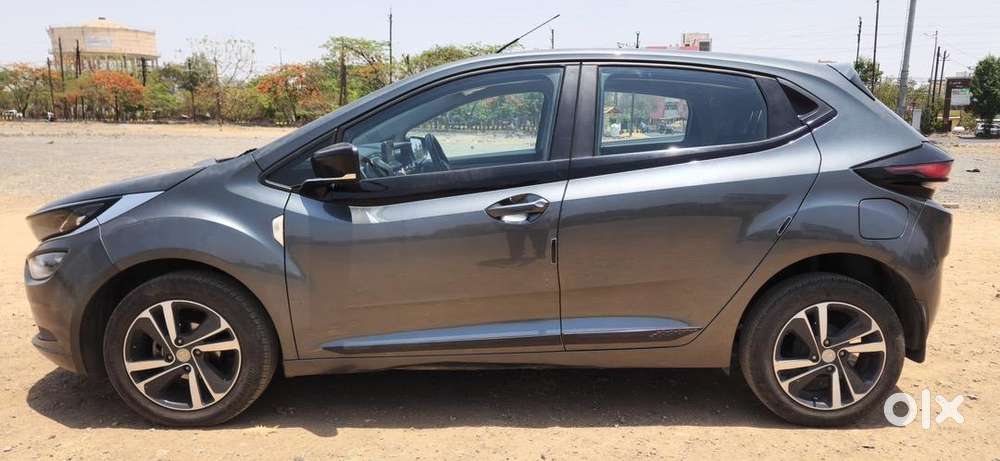 Tata Altroz 2023 Petrol Well Maintained
