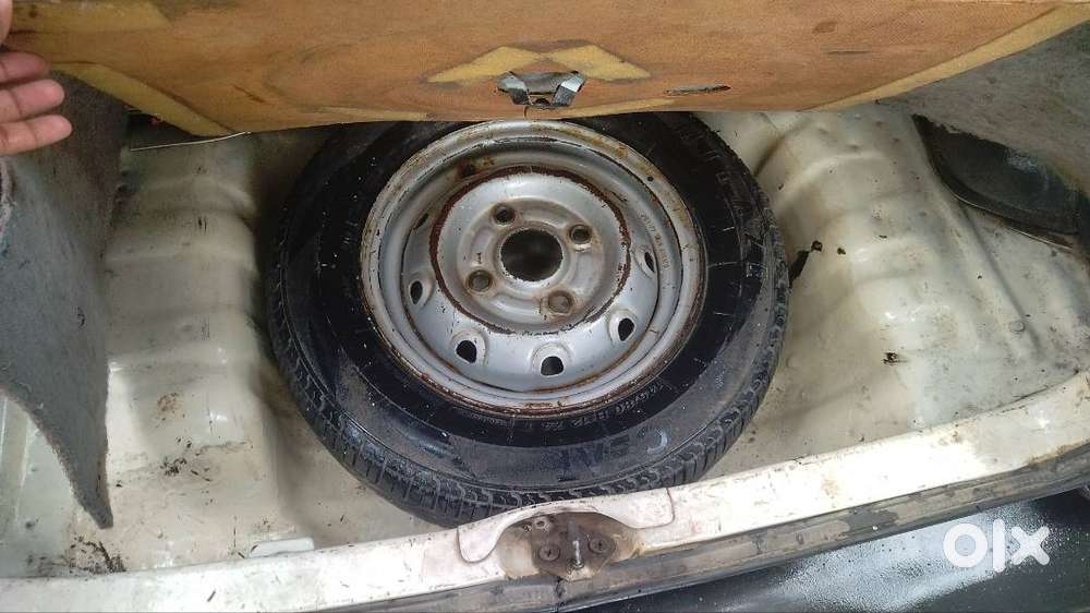 Maruthi 800 2001 White Running Condition