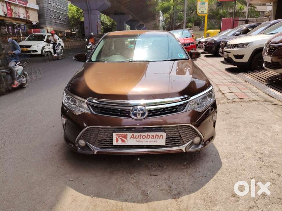 Toyota Camry Hybrid, 2016, Cng & Hybrids