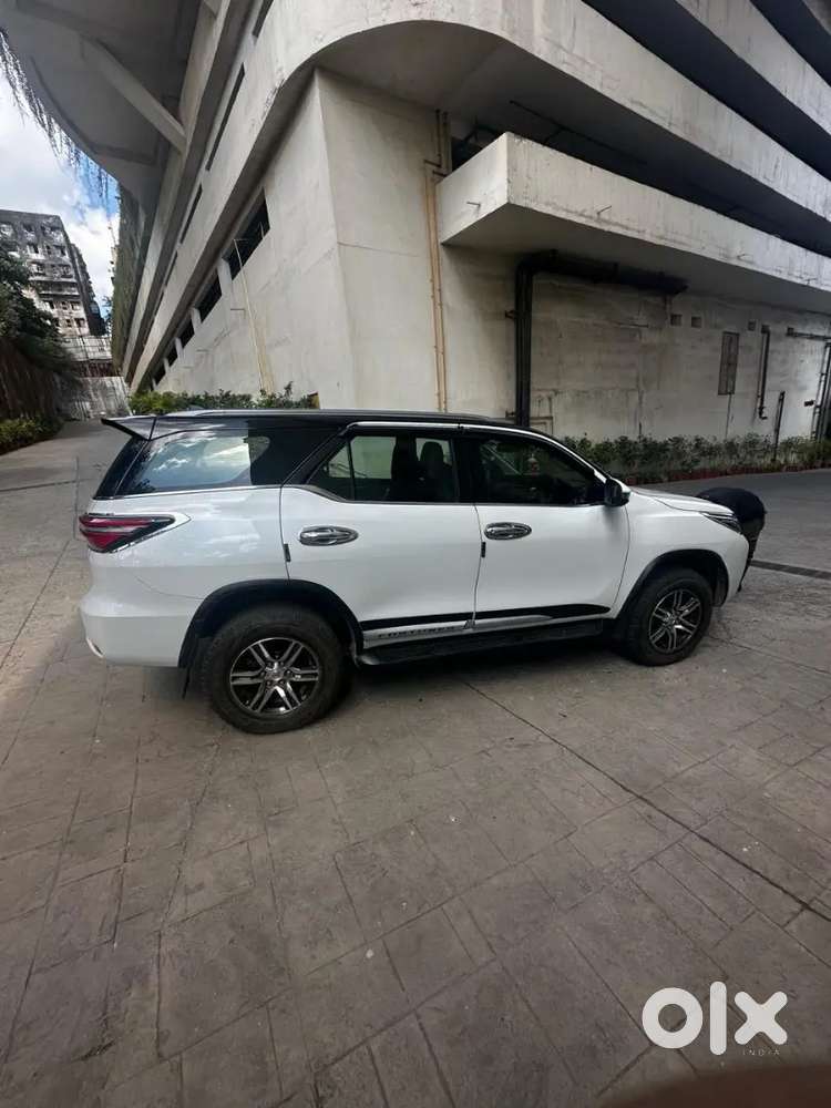 Toyota Fortuner 2024 Diesel 33000 Km Driven