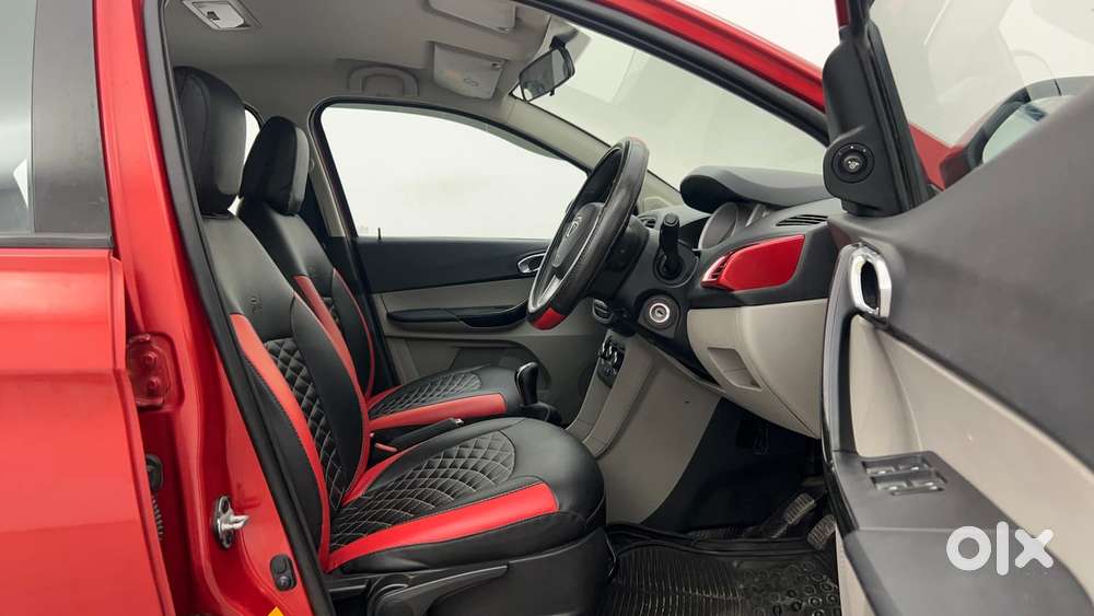 Tata Tiago 1.2 Revotron Xz Wo Alloy, 2017, Petrol